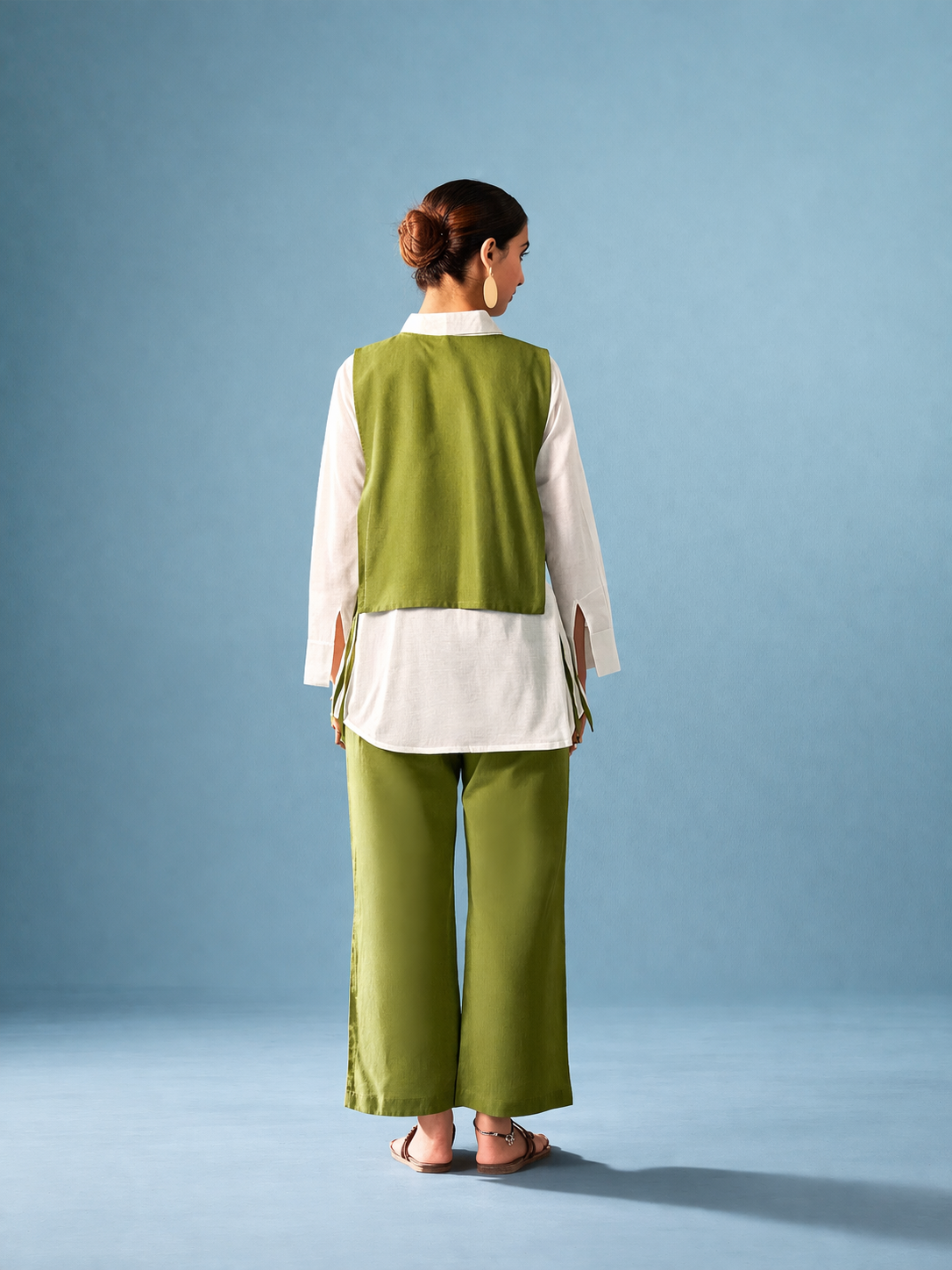 Green Pure Cotton Bib Shirt Co-ords.