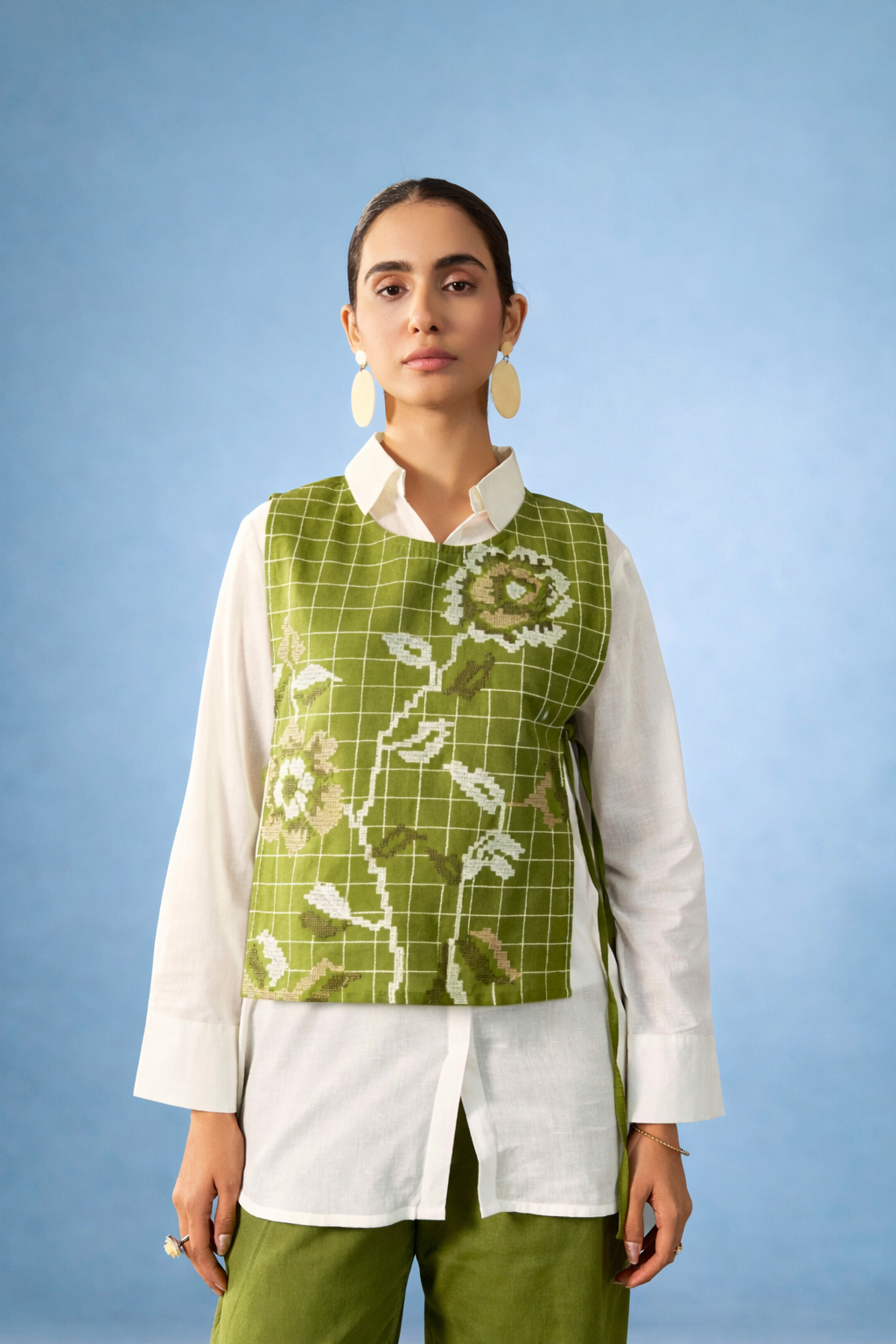 Green Pure Cotton Bib Shirt Co-ords.